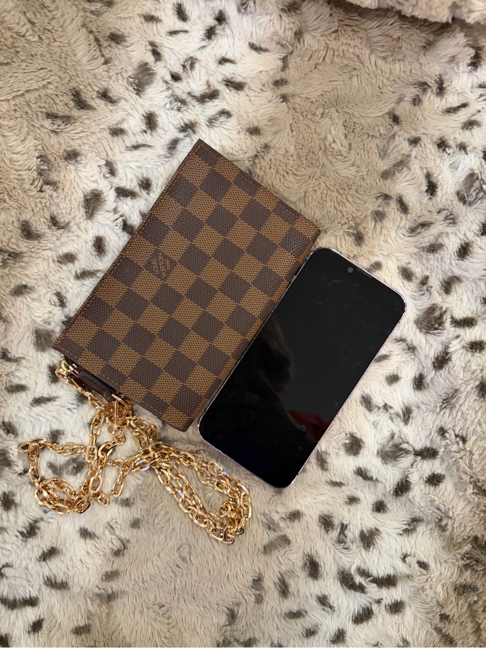 Louis Vuitton Brown Damier Ebene Bag with Gold Hardware and unbranded chain - Picture 11 of 14